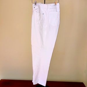 Chicos So Slimming Girlfriend Slim Leg Ankle Jeans